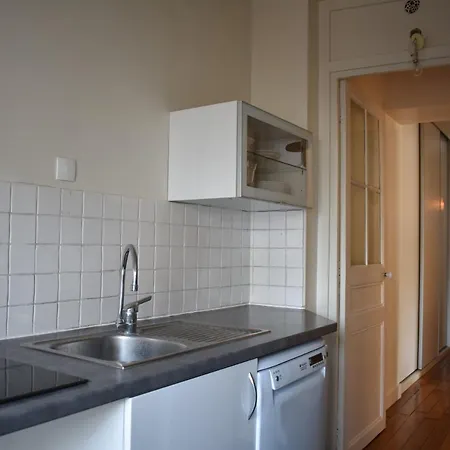 Spacious 2 Bedroom In 2nd *
