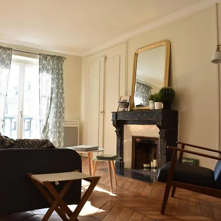 Appartement Spacious 2 Bedroom In 2nd *